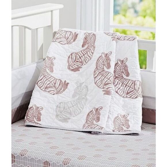 NWT Pottery Barn Kids Zebra Safari Quilt and Crib Skirt - Picture 1 of 9